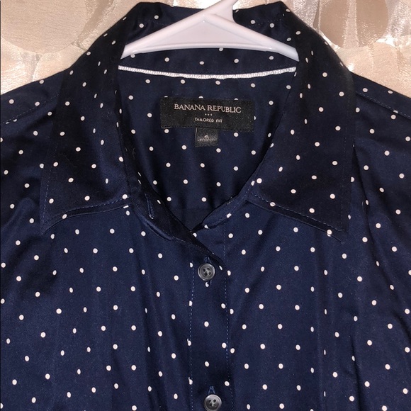 Banana Republic Tops - Banana Republic Tailored Fit Shirt